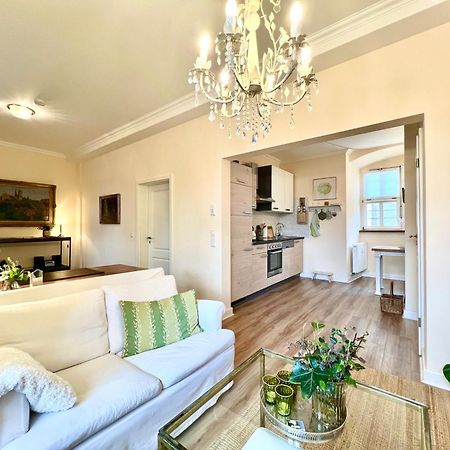 Alte Foersterei - Elegantes Apartment In Der Historischen Hinterburg Schlitz - Nahe Fulda Und Bad Hersfeld المظهر الخارجي الصورة
