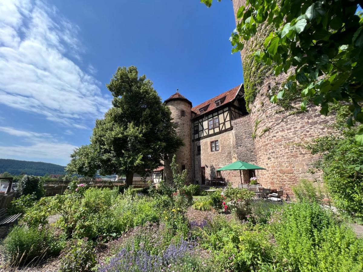 Alte Foersterei - Elegantes Apartment In Der Historischen Hinterburg Schlitz - Nahe Fulda Und Bad Hersfeld المظهر الخارجي الصورة